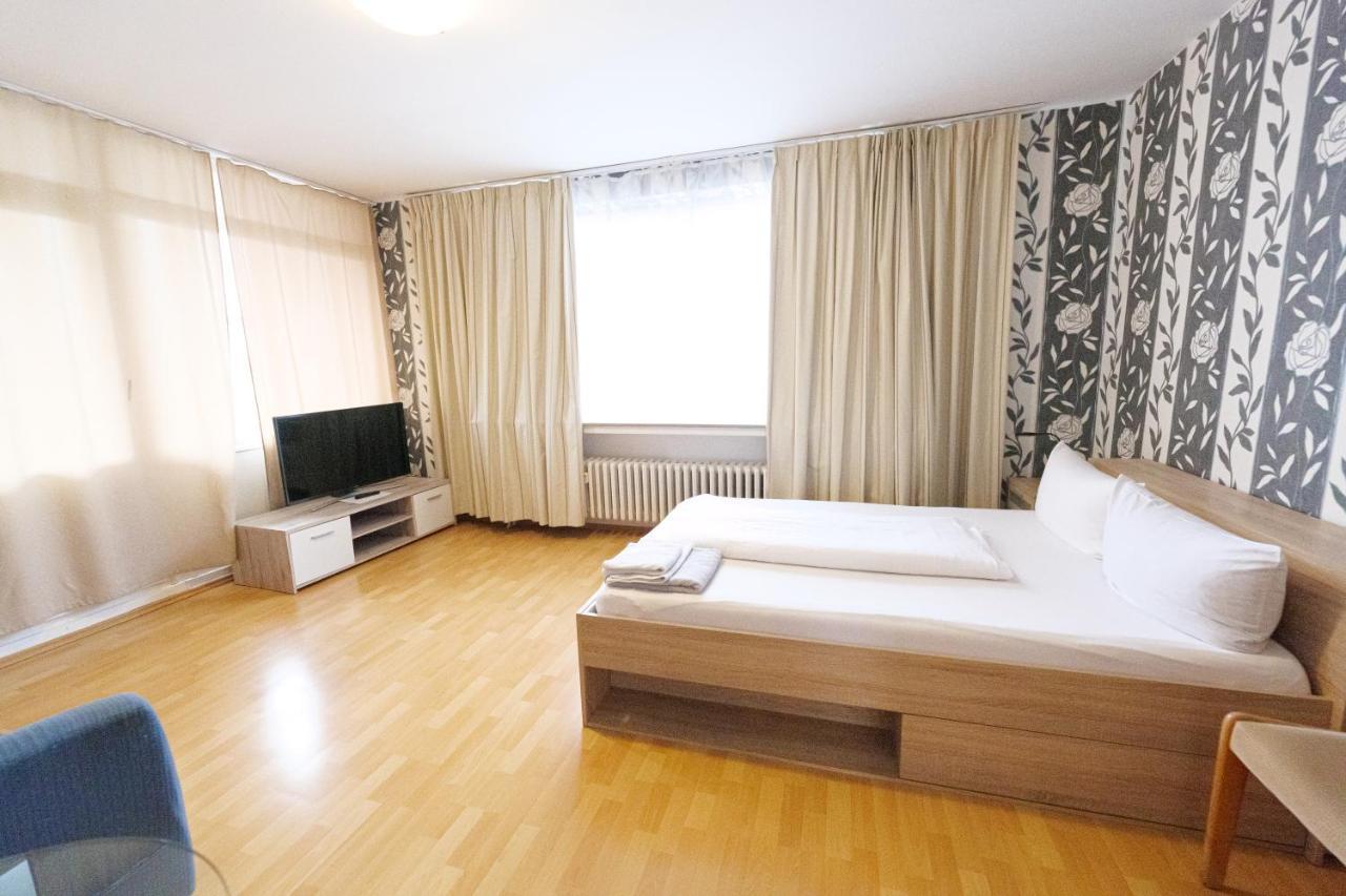 Hotel Zum Klueverbaum 2*